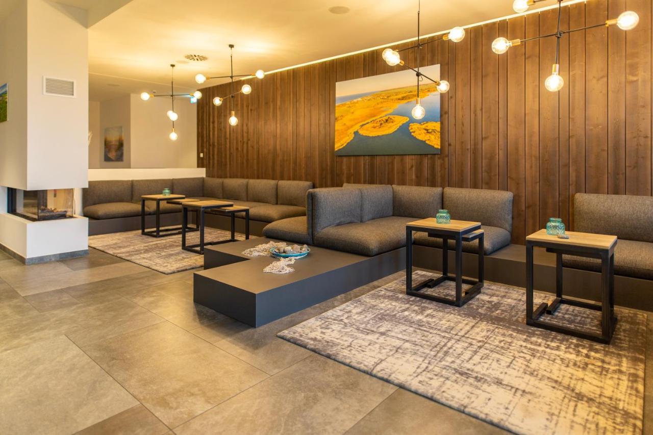 Aparthotel Waterkant Suites - Fewos Am Meer Mit Spa Börgerende-Rethwisch Kültér fotó